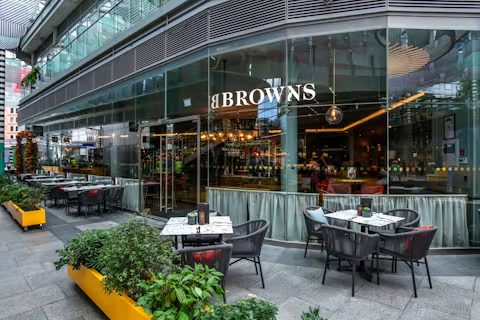 Không gian Terrace Brasserie